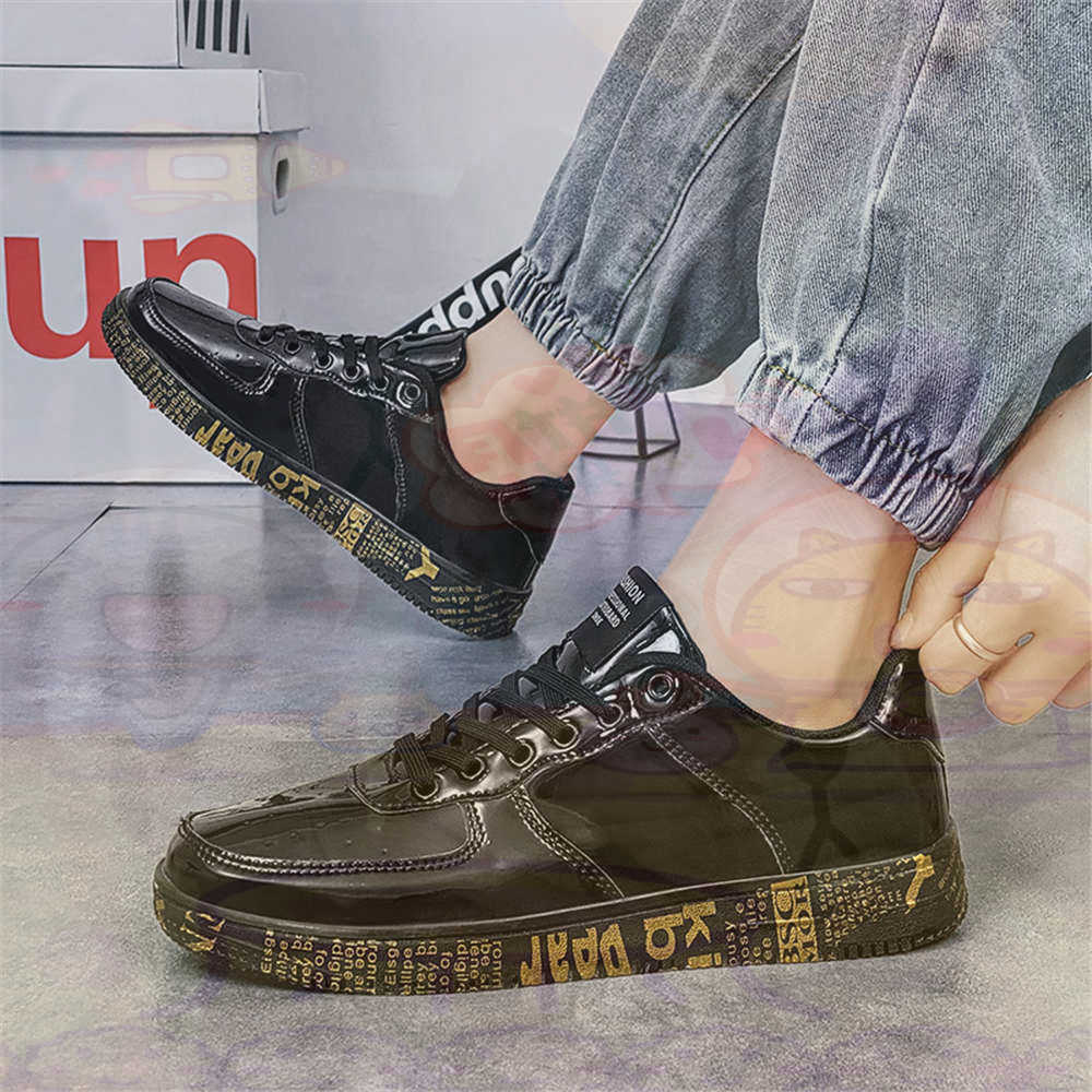 Round Foot Size 45 Sneakers Wh - Men'S Grooming Products Kit 评论和价格